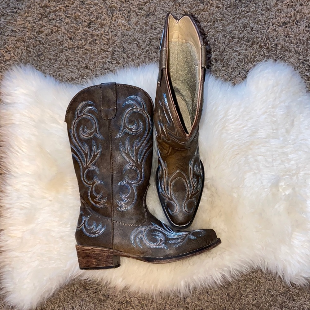 ROPER Women's Riley Western Cowboy Boots 🤎💙
